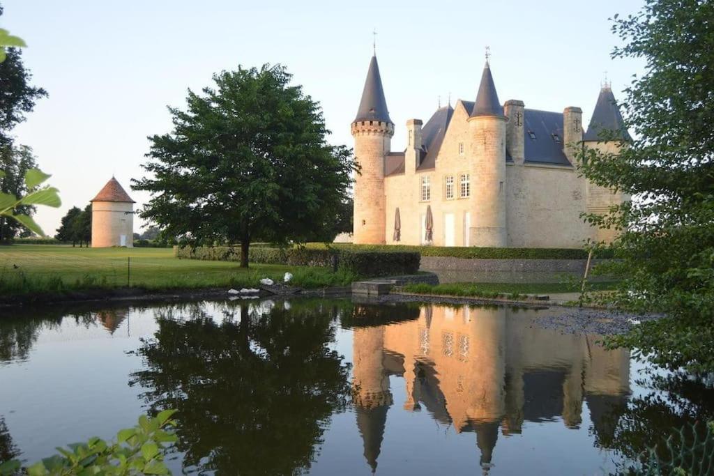 Appartement Confort Et Balcon Ludon-Médoc Eksteriør billede